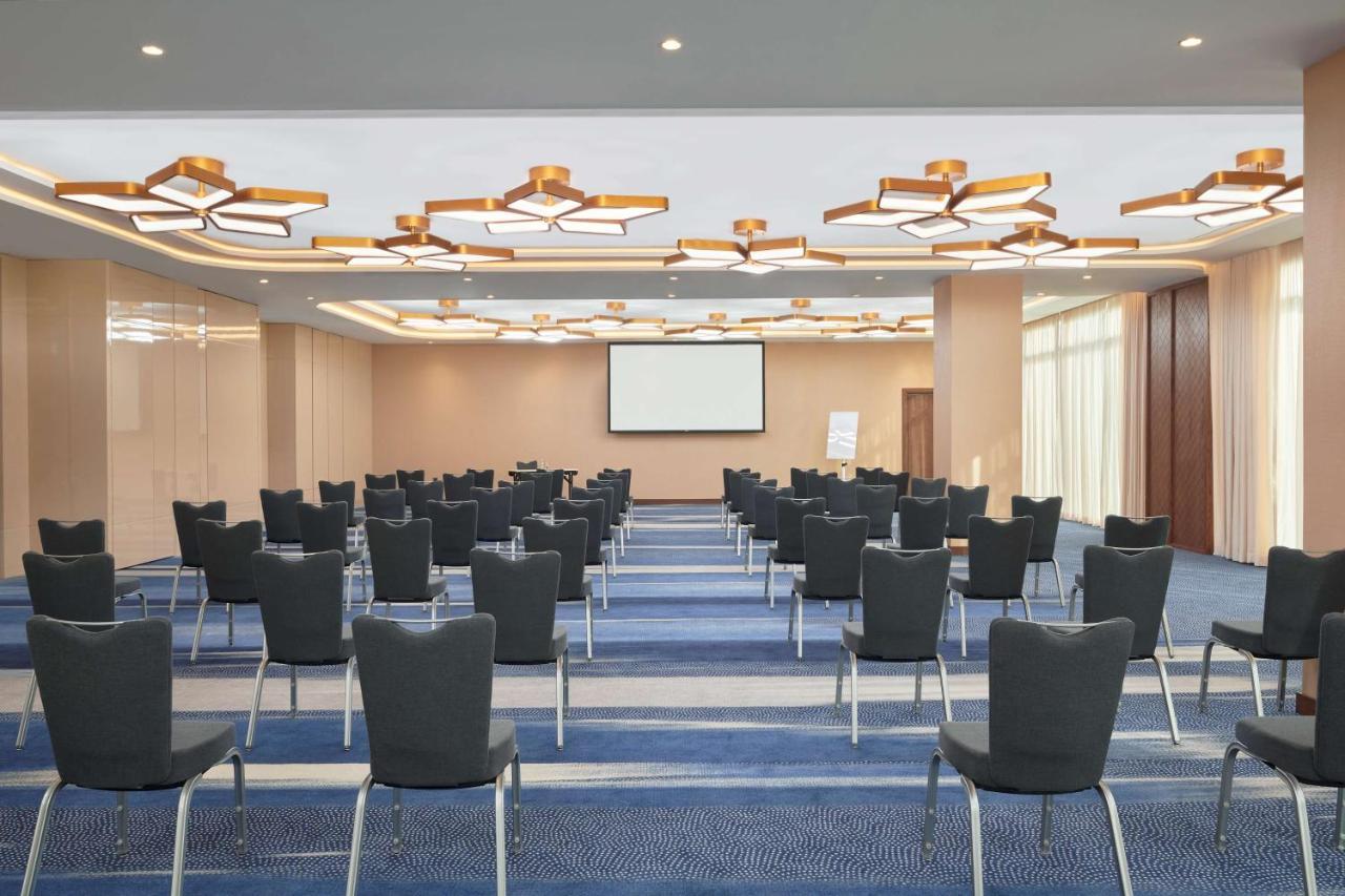 Radisson Blu Hotel Riyadh Convention And Exhibition Center Dış mekan fotoğraf Meeting room